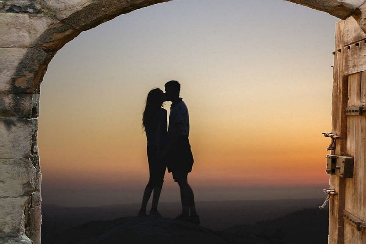 姓名判断 名前鑑定 つらい片思い決別術 恋愛状況 転機 時期 成就率つき さちこい