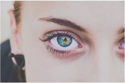片思い占い│《それって一目惚れですか？》あの人が言葉にできないあなたの魅力
