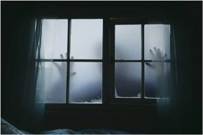 夢占い・夢診断│殺人鬼の夢は何を意味している？
