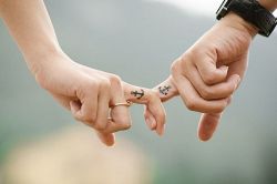 恋愛占い│『特別だと信じたい……』あの人は今の2人の関係をどのように感じている？